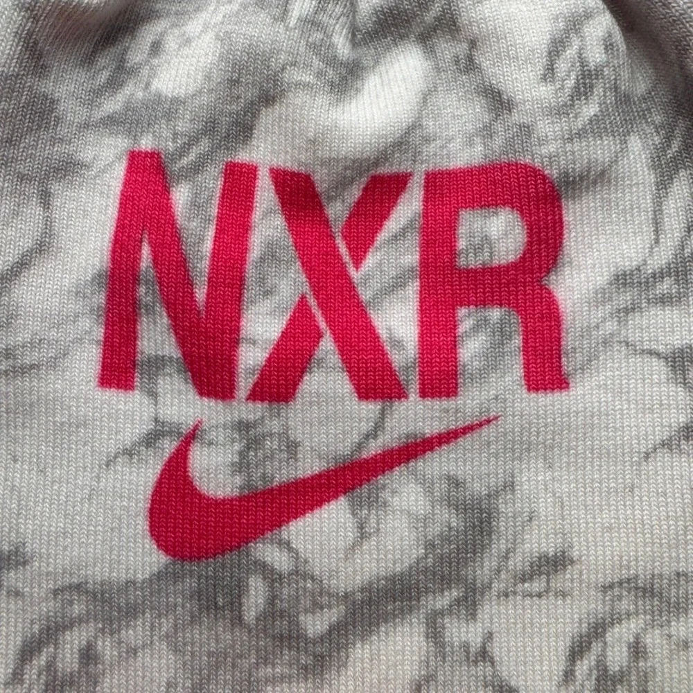 Nike Peak Beanie Reversible Pink Grey Marble Pom Pom Knit Hat NXR Nike Run